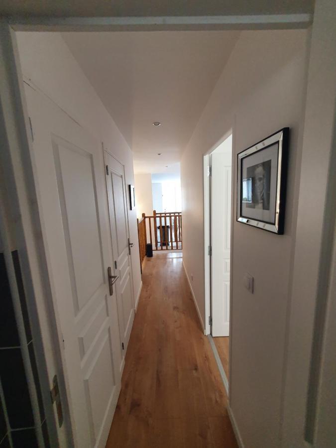 Appartement De Thomas ชาร์เลอวิลล์-เมซิแยร์ ภายนอก รูปภาพ