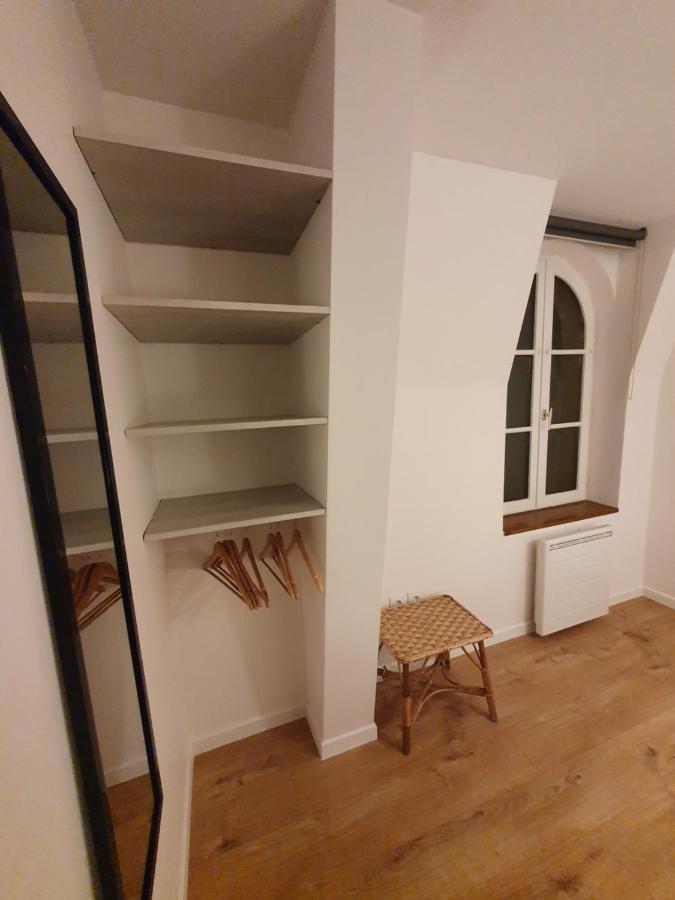 Appartement De Thomas ชาร์เลอวิลล์-เมซิแยร์ ภายนอก รูปภาพ